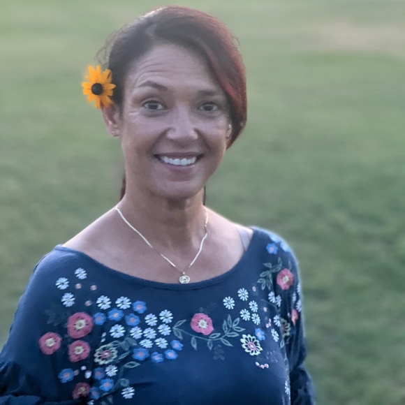 The BEAN IS LIVE 🫘 - Picture 6 of 9